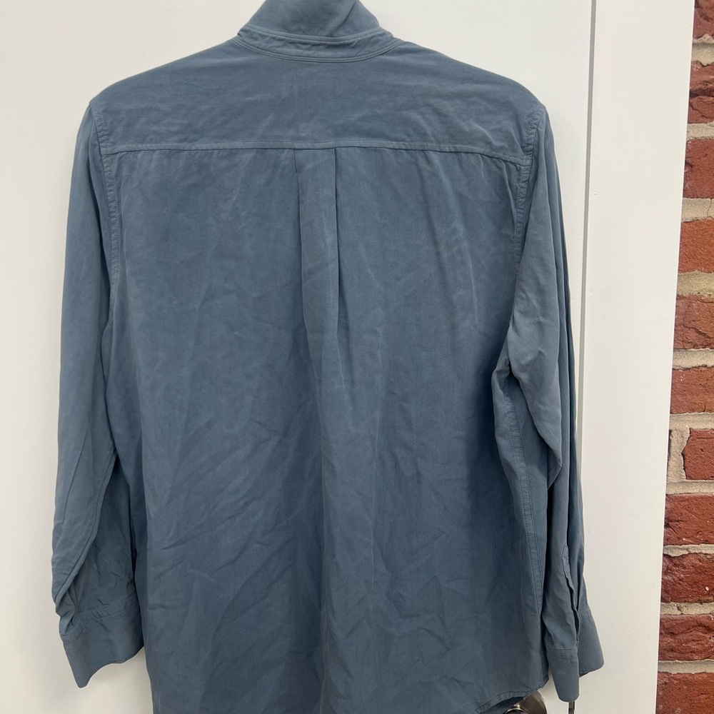 Everlane Washable Silk Utility Shirt | Greyblue - Picture 3 of 5